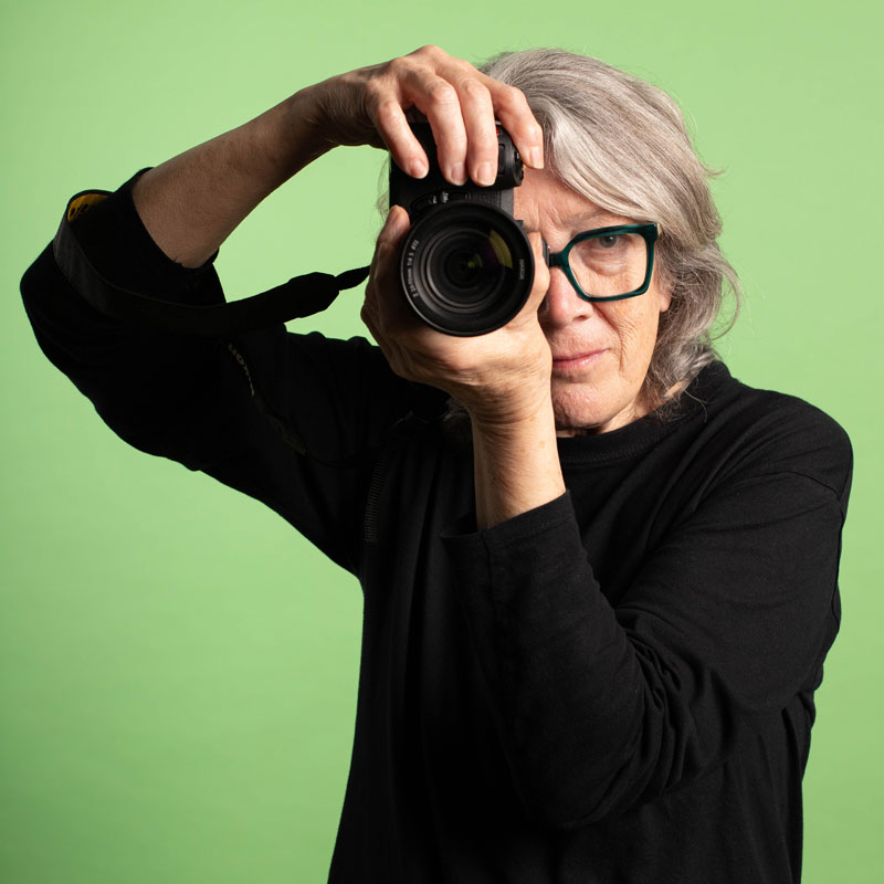 Curso de fotografía documental y reportaje audiovisual. Aprende a contar historias con impacto y sal con tu primera pieza lista para publicar
