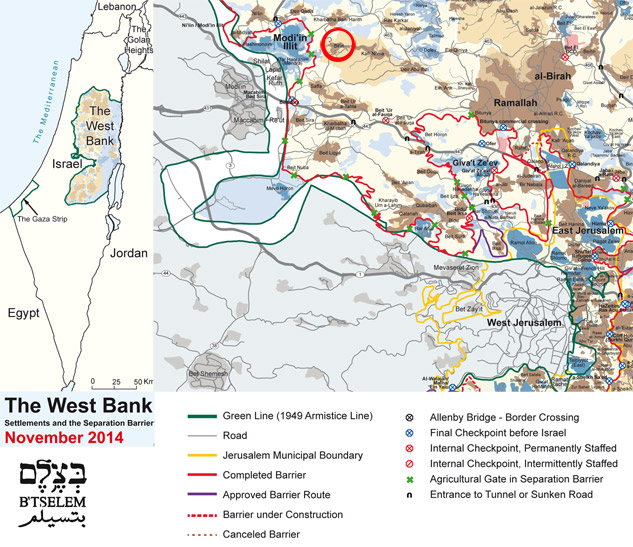 Mapa de la valla-muro (línea roja) adentrándose en el territorio reconocido internacionalmente como palestino (línea verde). El círculo rojo es Bi'lin y los círculos rojos son Checkpoints. | Mapa cedido por B'Tselem